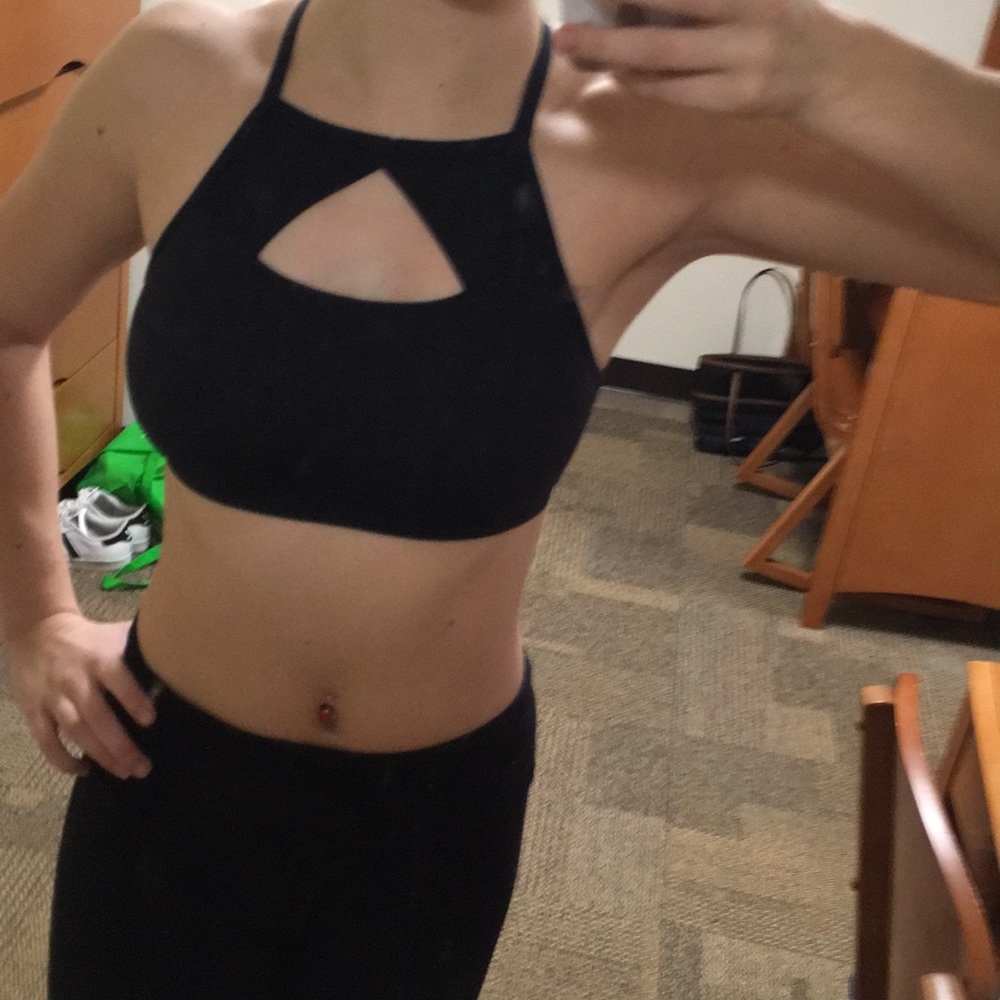 Lulu lemon sport bra size 4